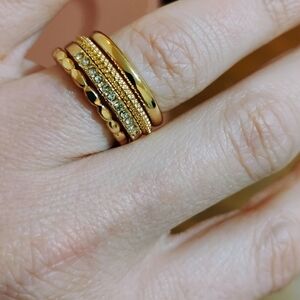 Size 7 Gold Stackable Women's Ring Set - Elegant Layered Bands